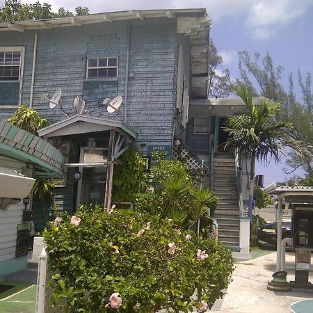 Arawak Inn แนสซอ ภายนอก รูปภาพ