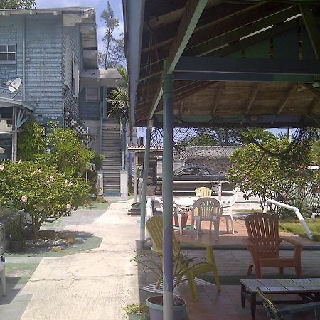Arawak Inn แนสซอ ภายนอก รูปภาพ